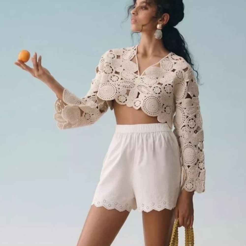 Anthropologie White Cotton Eyelet Shorts Large